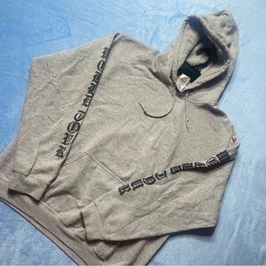purpose world tour hoodie🍬